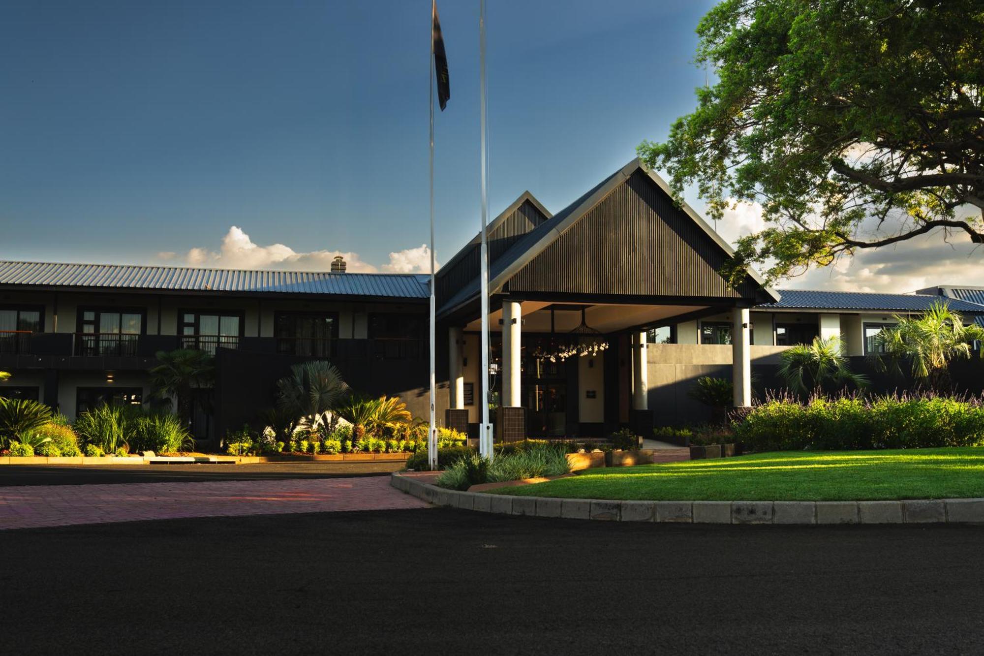 Emerald Resort & Casino Vanderbijlpark Esterno foto
